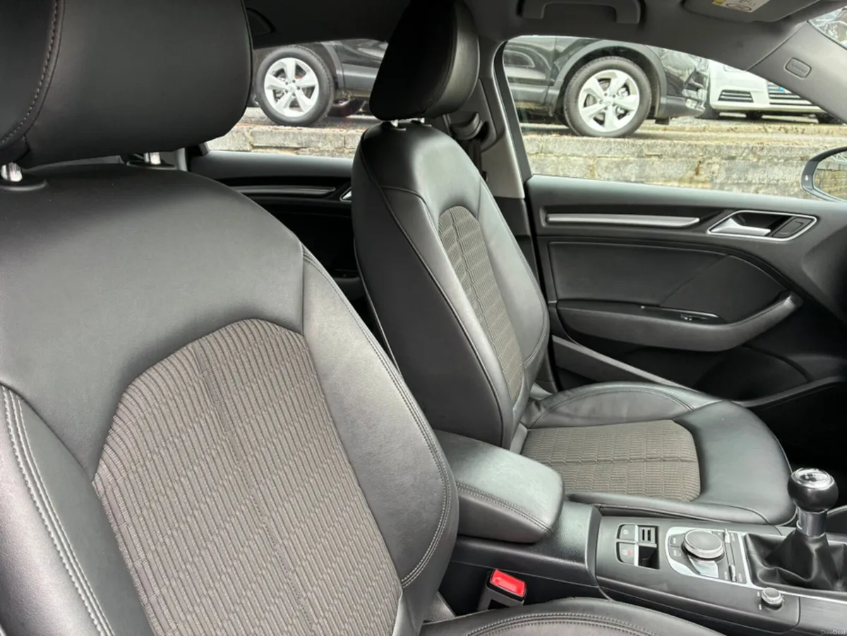 Audi A3 SALOON 1.6 TDI (S LINE STYLING PACK) - Image 5