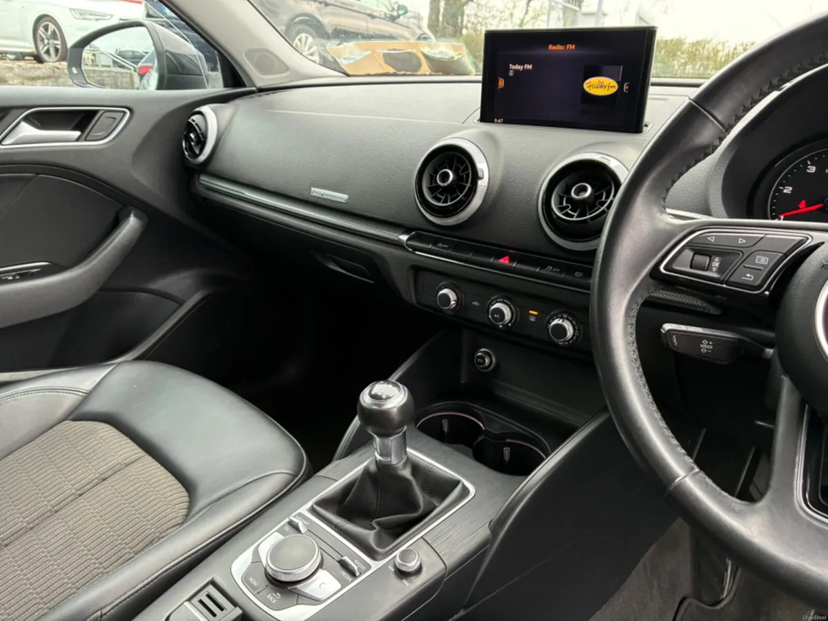 Audi A3 SALOON 1.6 TDI (S LINE STYLING PACK) - Image 6