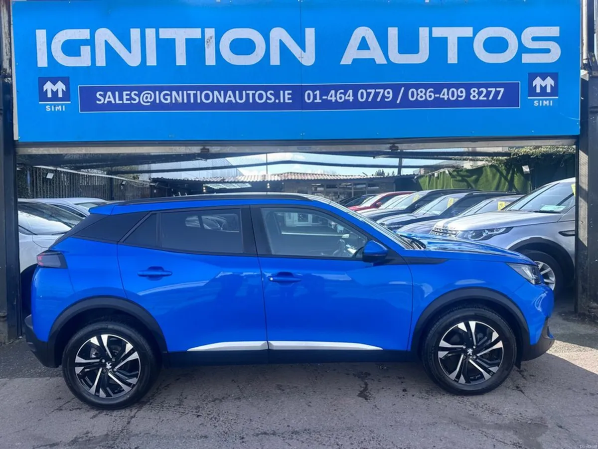 Peugeot 2008 1.2 PETROL, ALLURE MODEL, AUTOMATIC, - Image 2