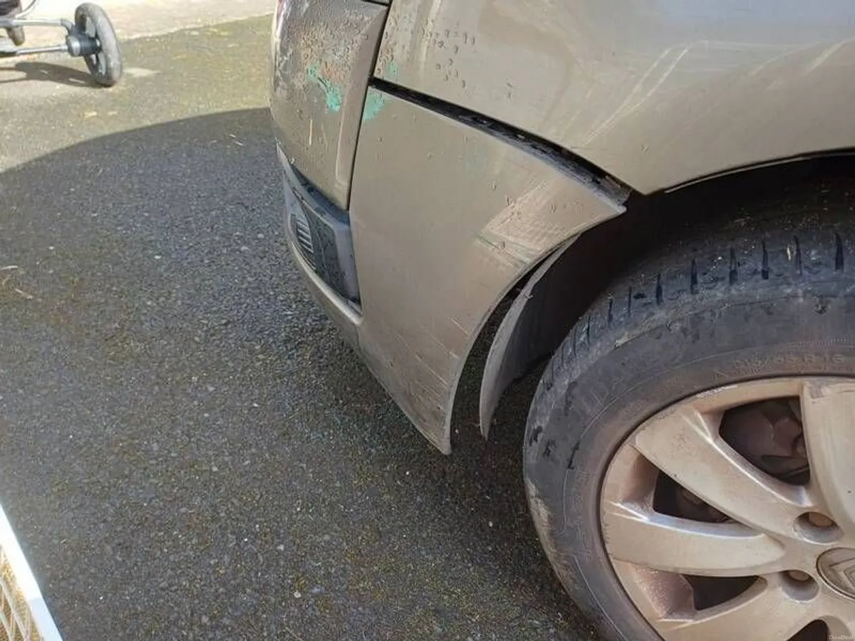 2010 Citroen Grand C4 Picasso - Image 3