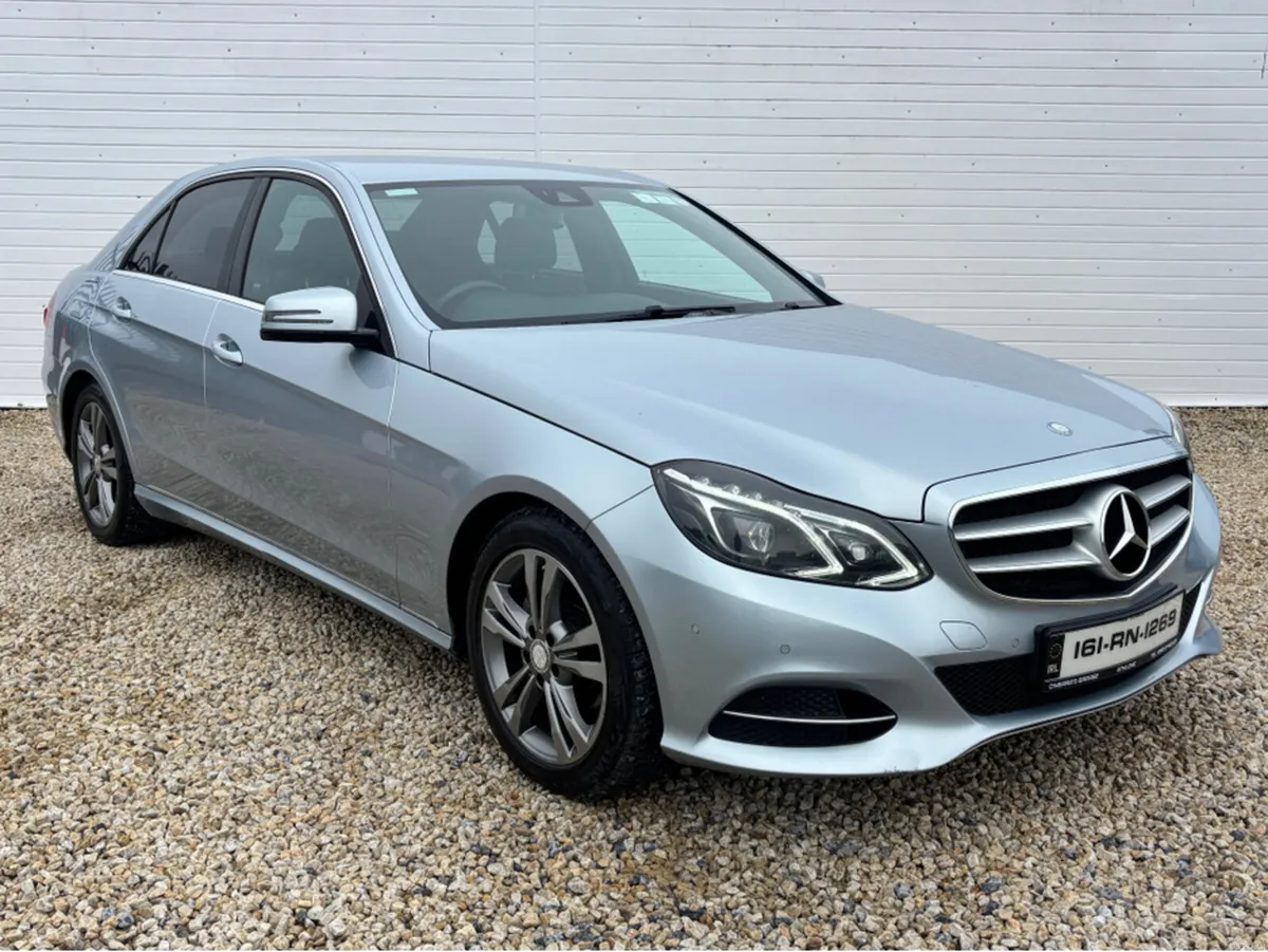 Mercedes-Benz E-Class 220 BLUETEC SE 4DR AUTO CDI - Image 4