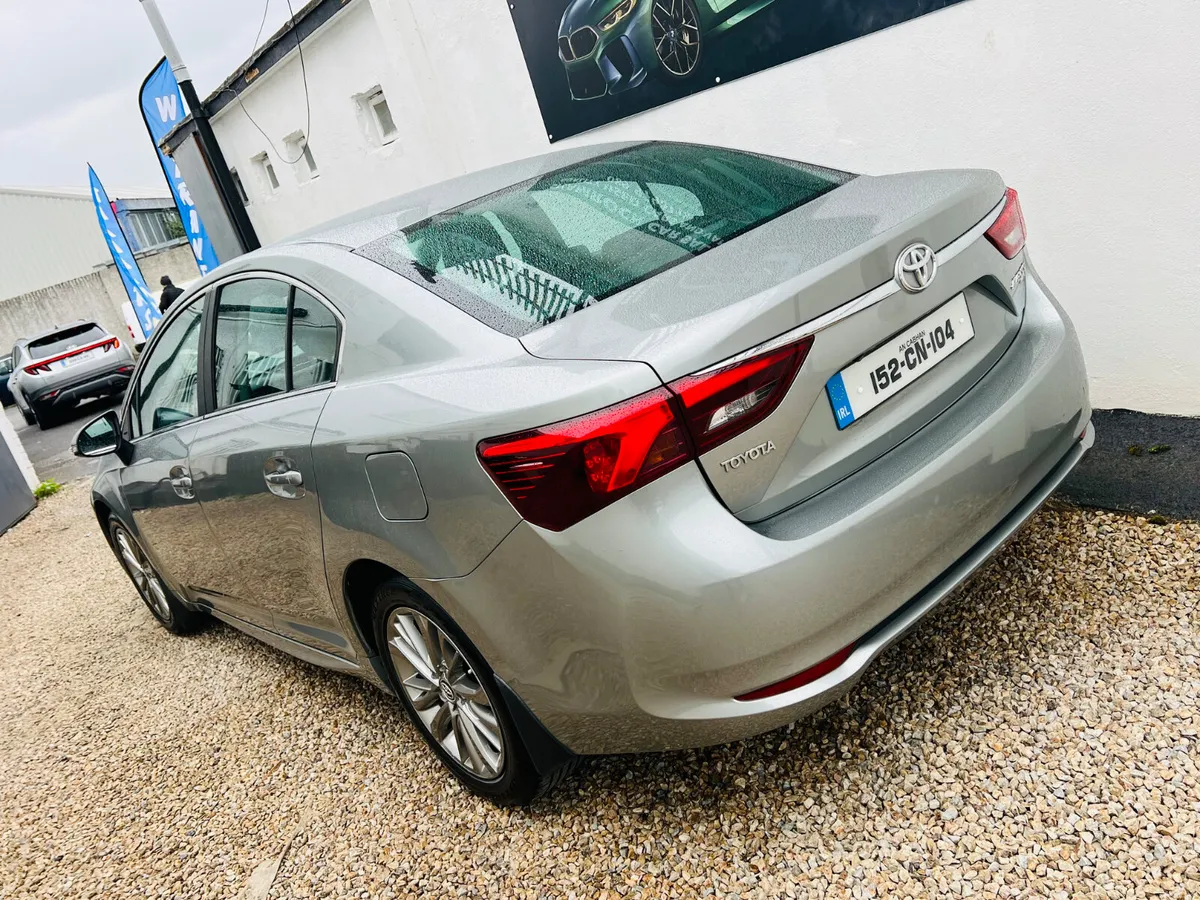 2015 Toyota Avensis 2.0 D4d Luna *low Kms* - Image 3