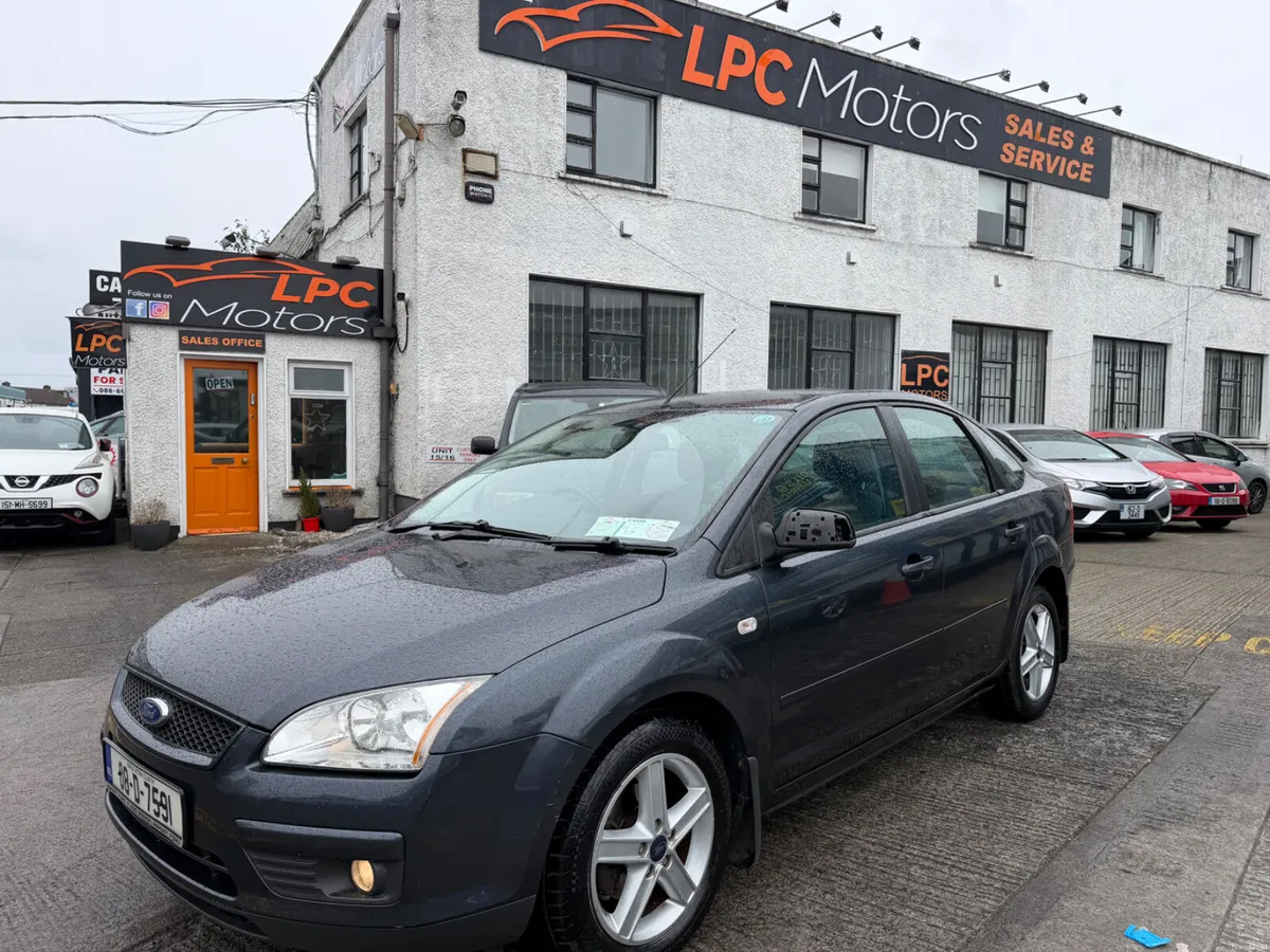Ford Focus 2008 Low mileage - Image 1