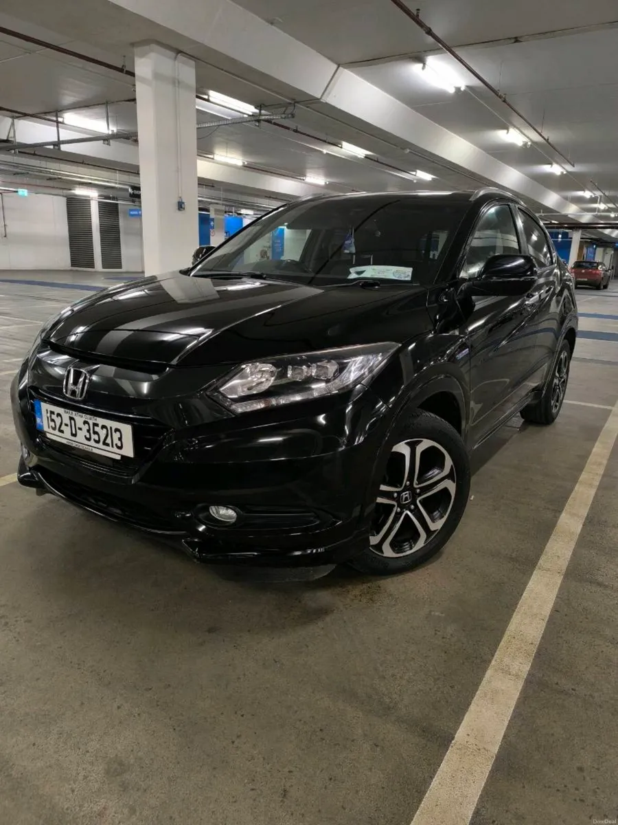 152 Honda Vezel Hybrid Automatic - Image 1