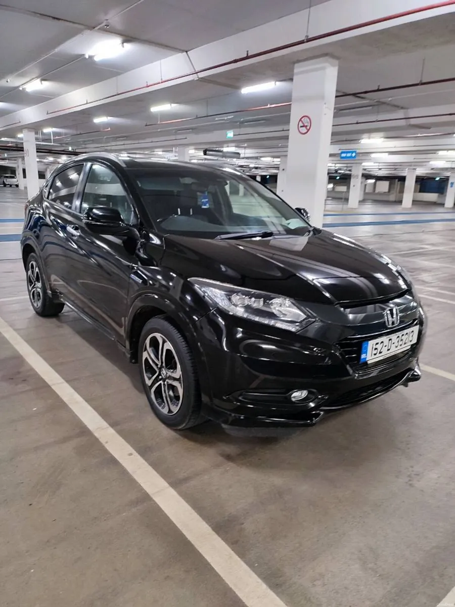 152 Honda Vezel Hybrid Automatic - Image 3