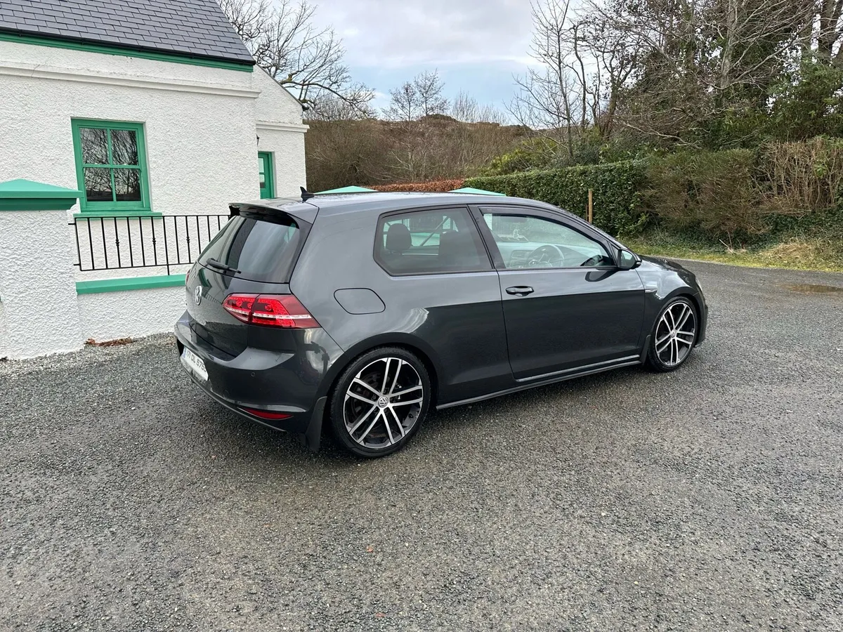 Volkswagen Golf GTD 2017 - Image 4