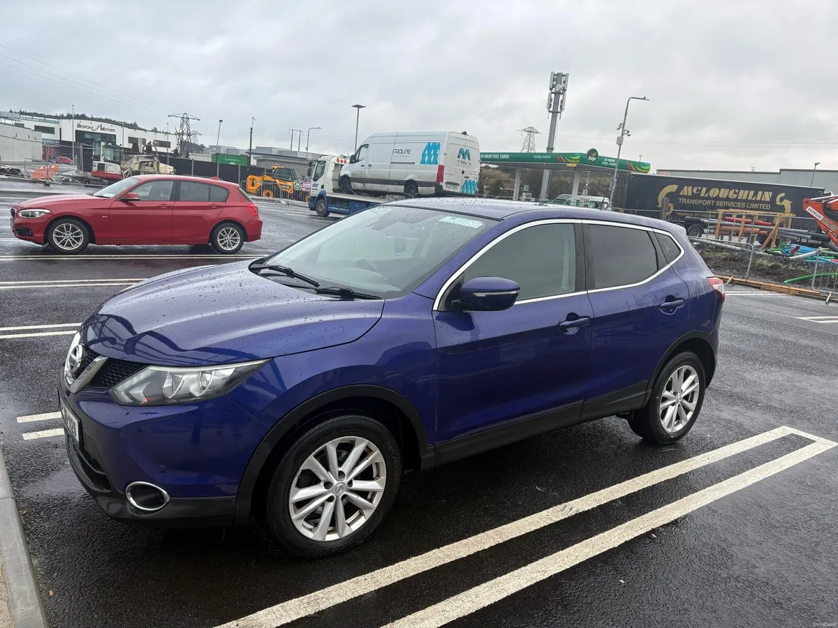 2014 Nissan Qashqai 1.5 DCi – Driving Perfect - Image 4