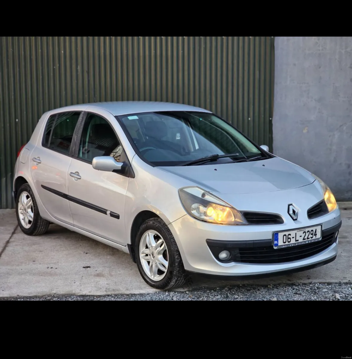 Renault Clio 2006 - Image 1