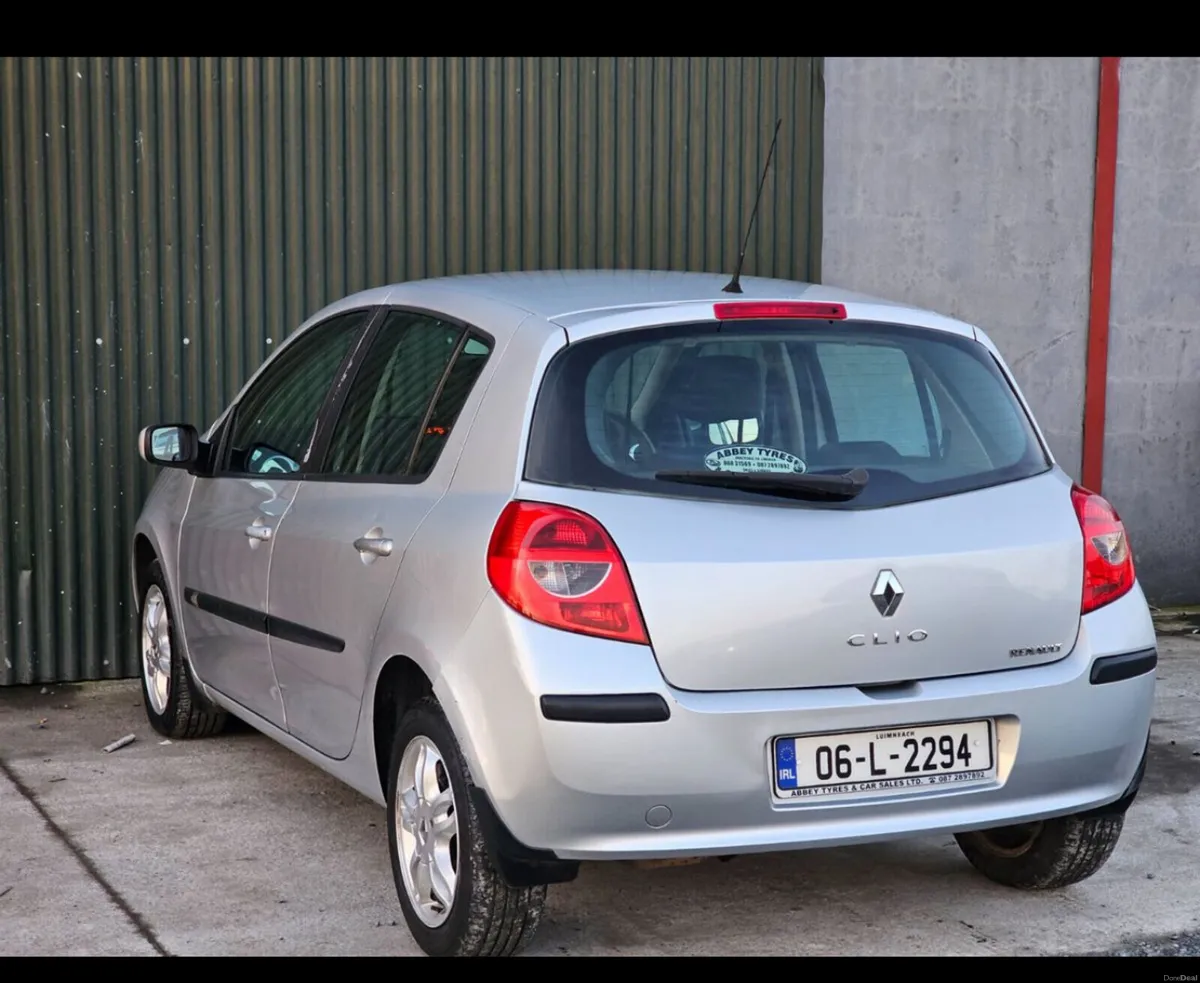 Renault Clio 2006 - Image 4