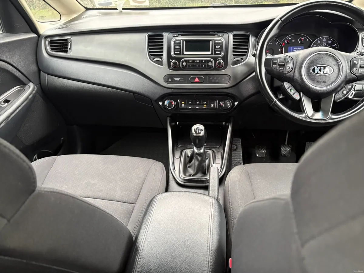 2014 Kia Carens 1.7CRDI 7 Seater - Image 4