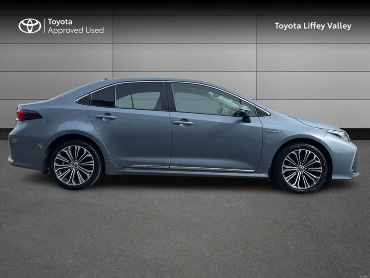 Toyota Corolla COROLLA HYB LUNA SPORT SA - Image 3