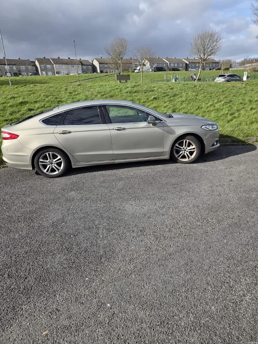 Ford Mondeo 2015 - Image 2