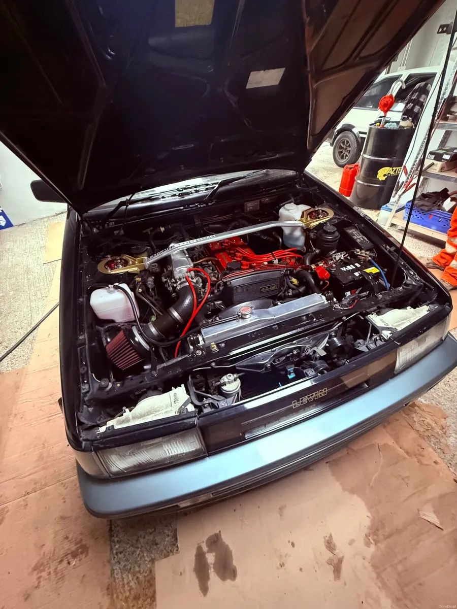 Toyota Corolla 1986 twincam - Image 3