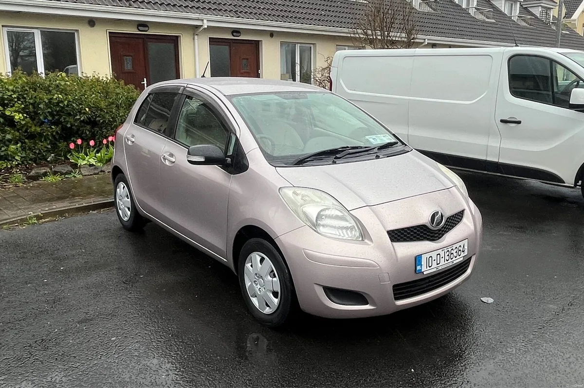 TOYOTA VITZ AUTOMATIC (€3900) - Image 2