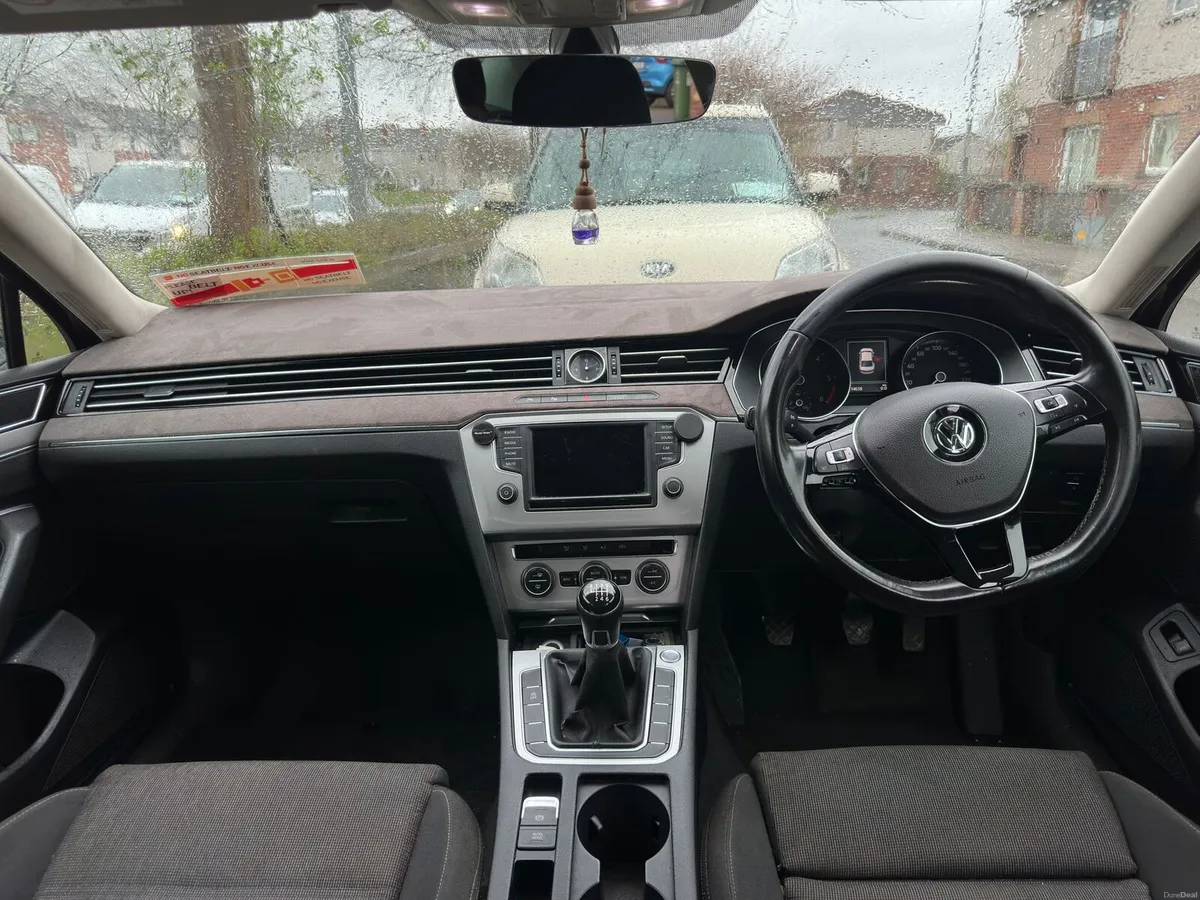 Vw passat 2016 1.6 tdi - Image 2