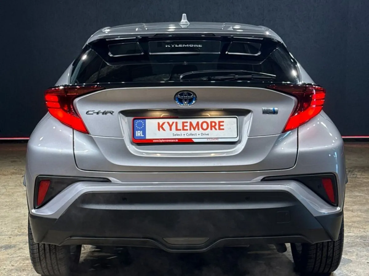 Toyota C-HR HYBRID 1.8L AUTOMATIC - G SPEC MODEL - - Image 4