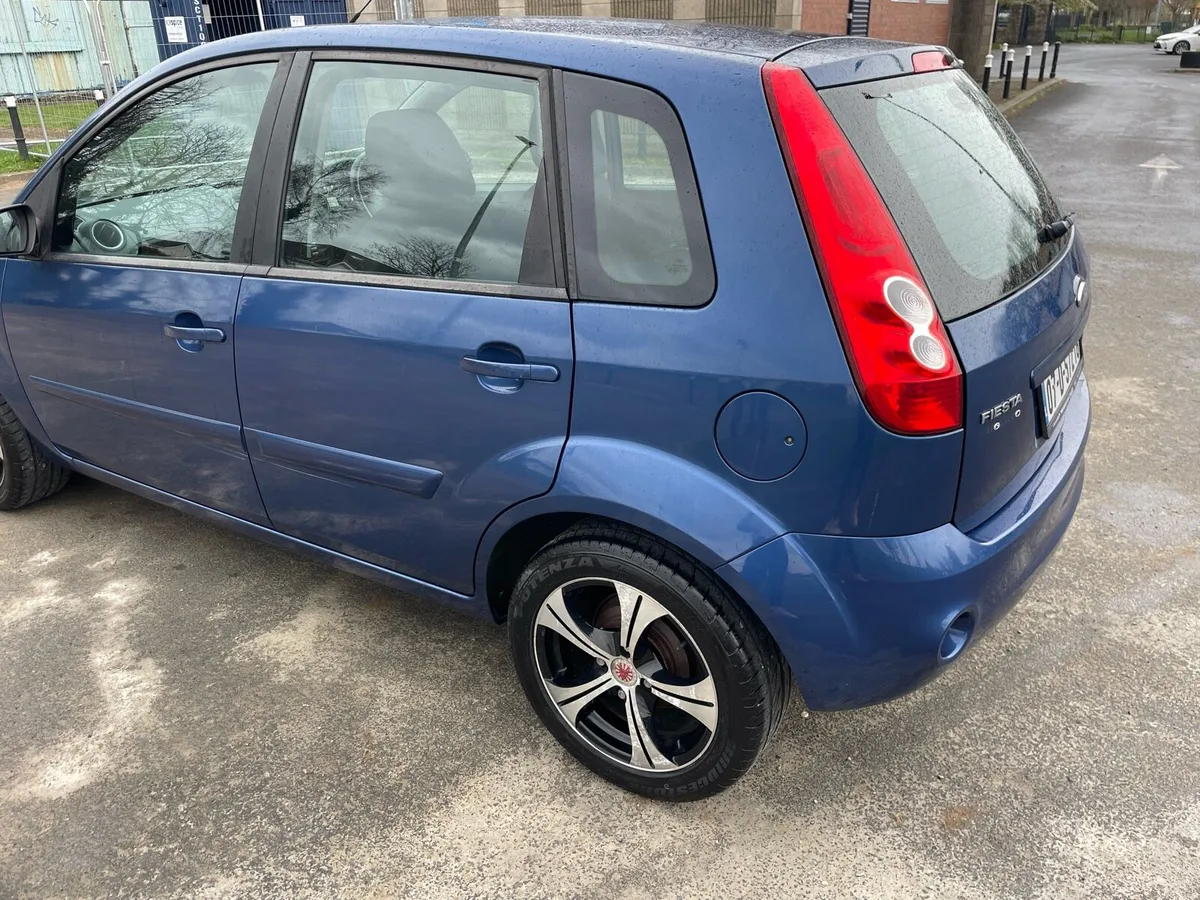 Ford Fiesta LX - only 60,000km - Image 3