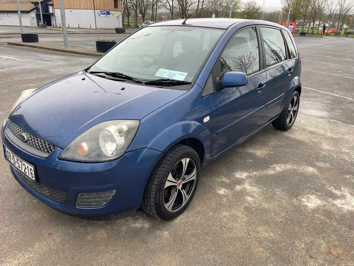 Ford Fiesta LX - only 60,000km - Image 1