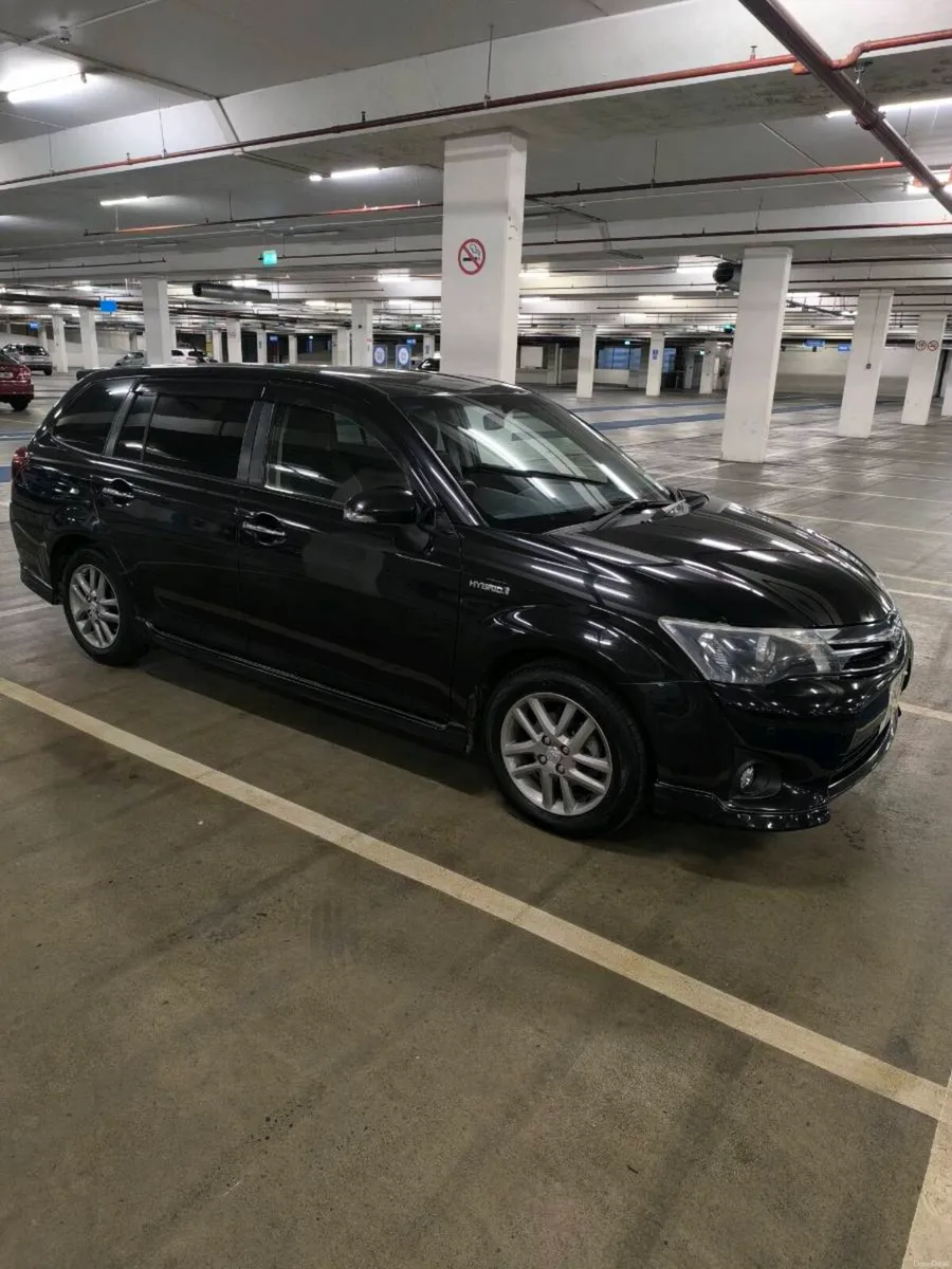 2013 Toyota Corolla Hybrid Automatic Spotless!! - Image 2