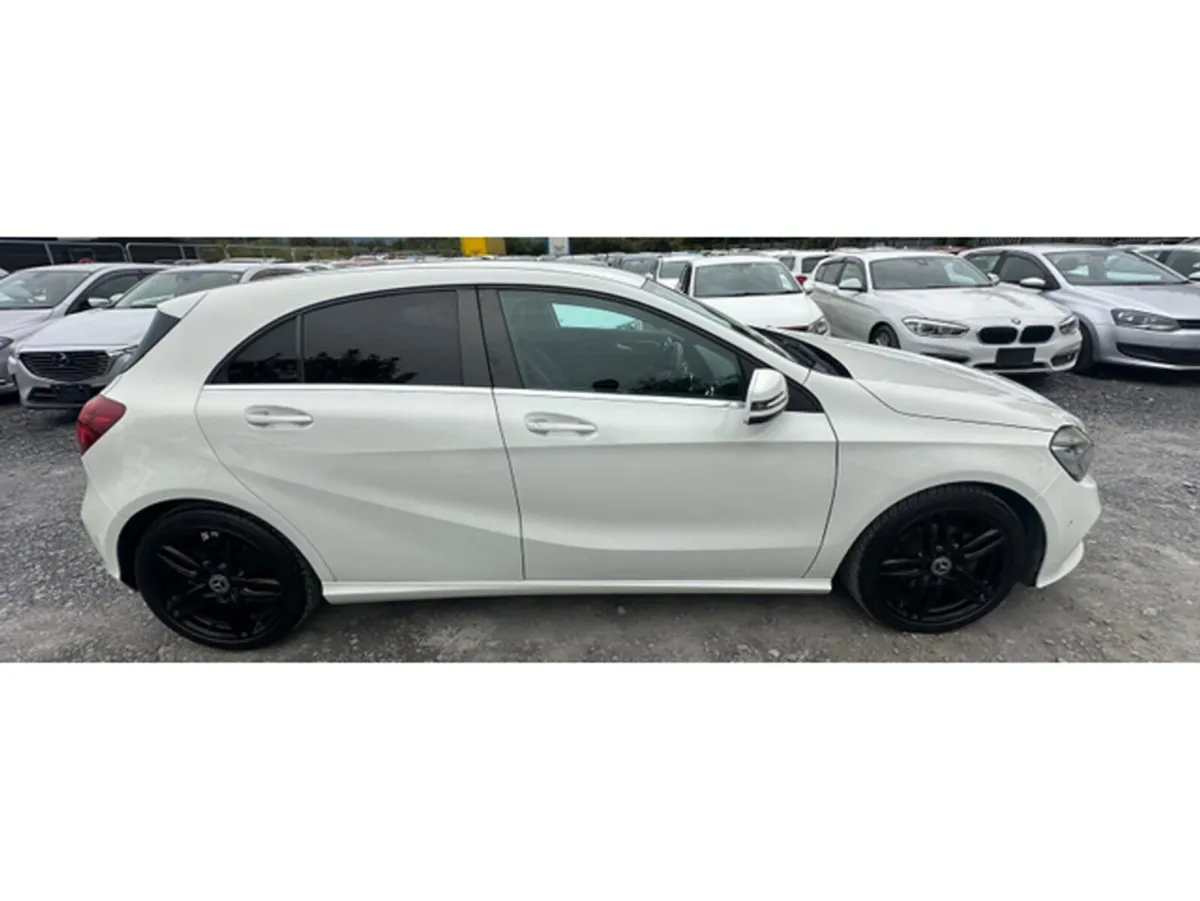 Mercedes-Benz A-Class A180 1.6 Petrol Automatic (3 - Image 4