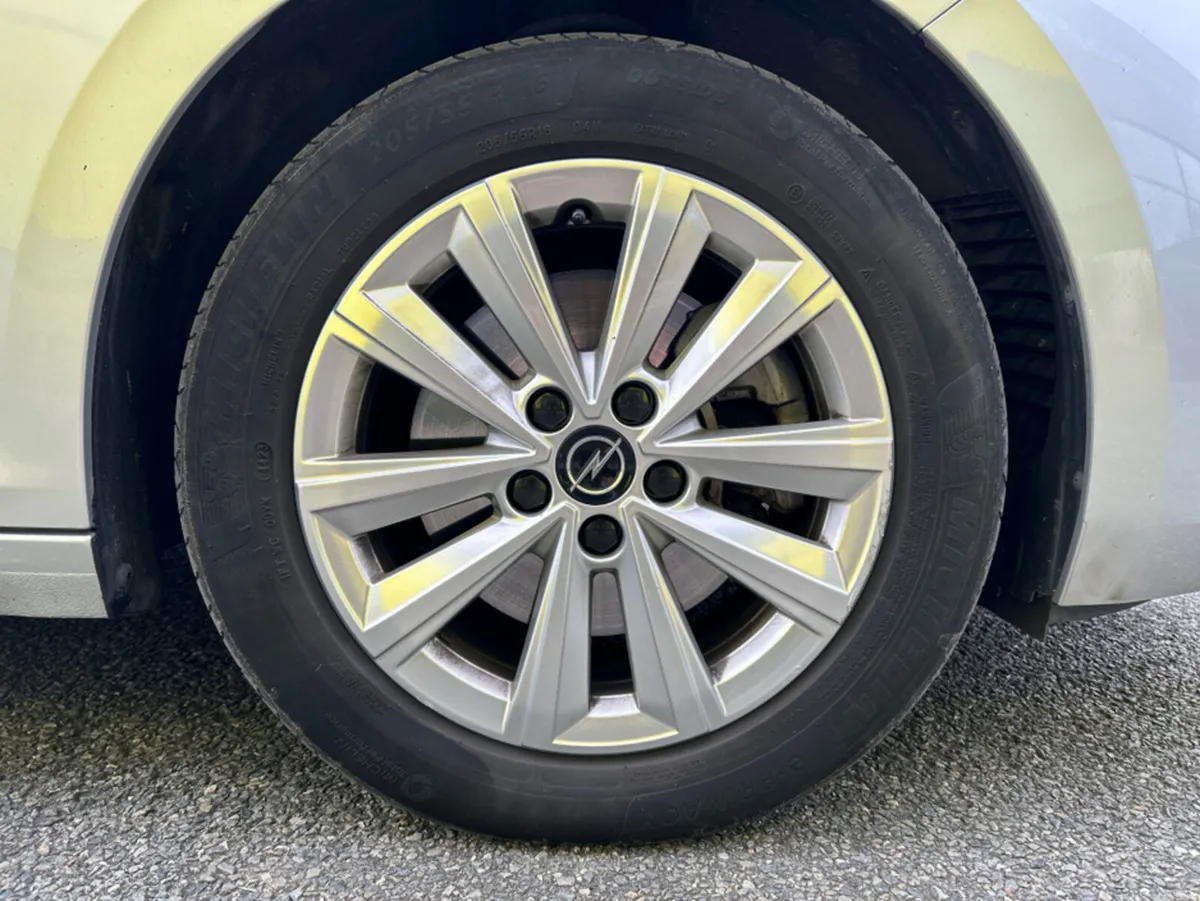 Opel Astra 5 DR HATCH-SC-1.5 130PS - Image 5