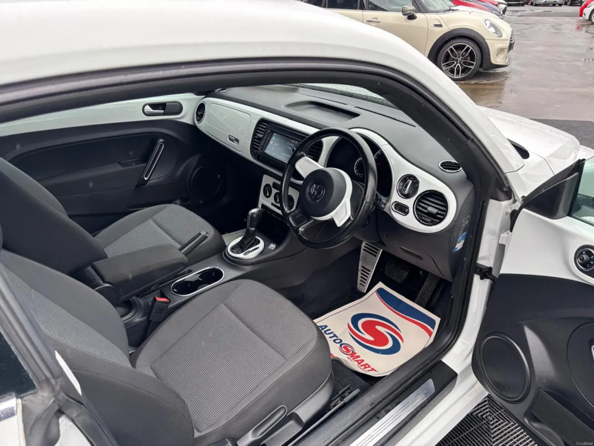 Volkswagen Beetle VW Bettle 1.2 petrol, auto, load - Image 4