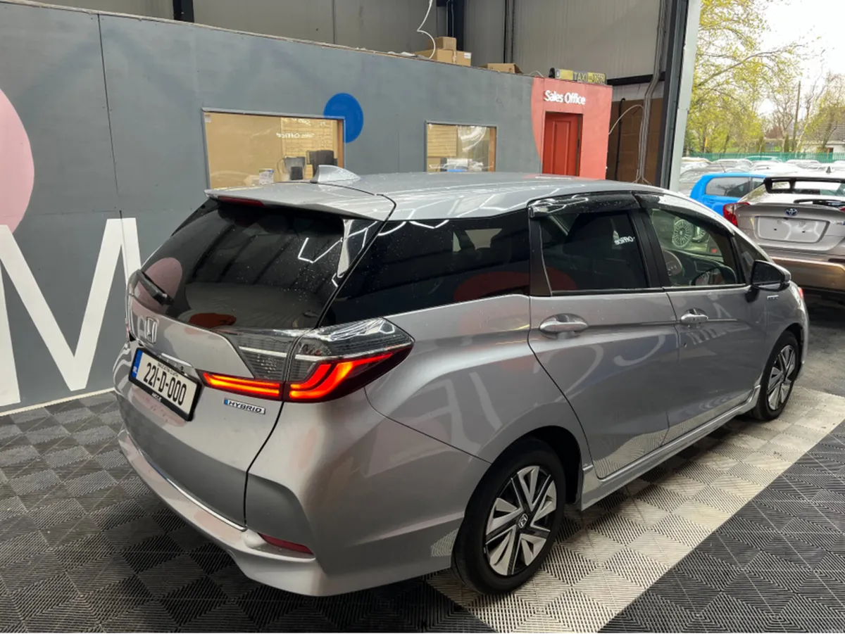 Honda Shuttle 2022 HONDA SHUTTLE HYBRID SENSING 1. - Image 2