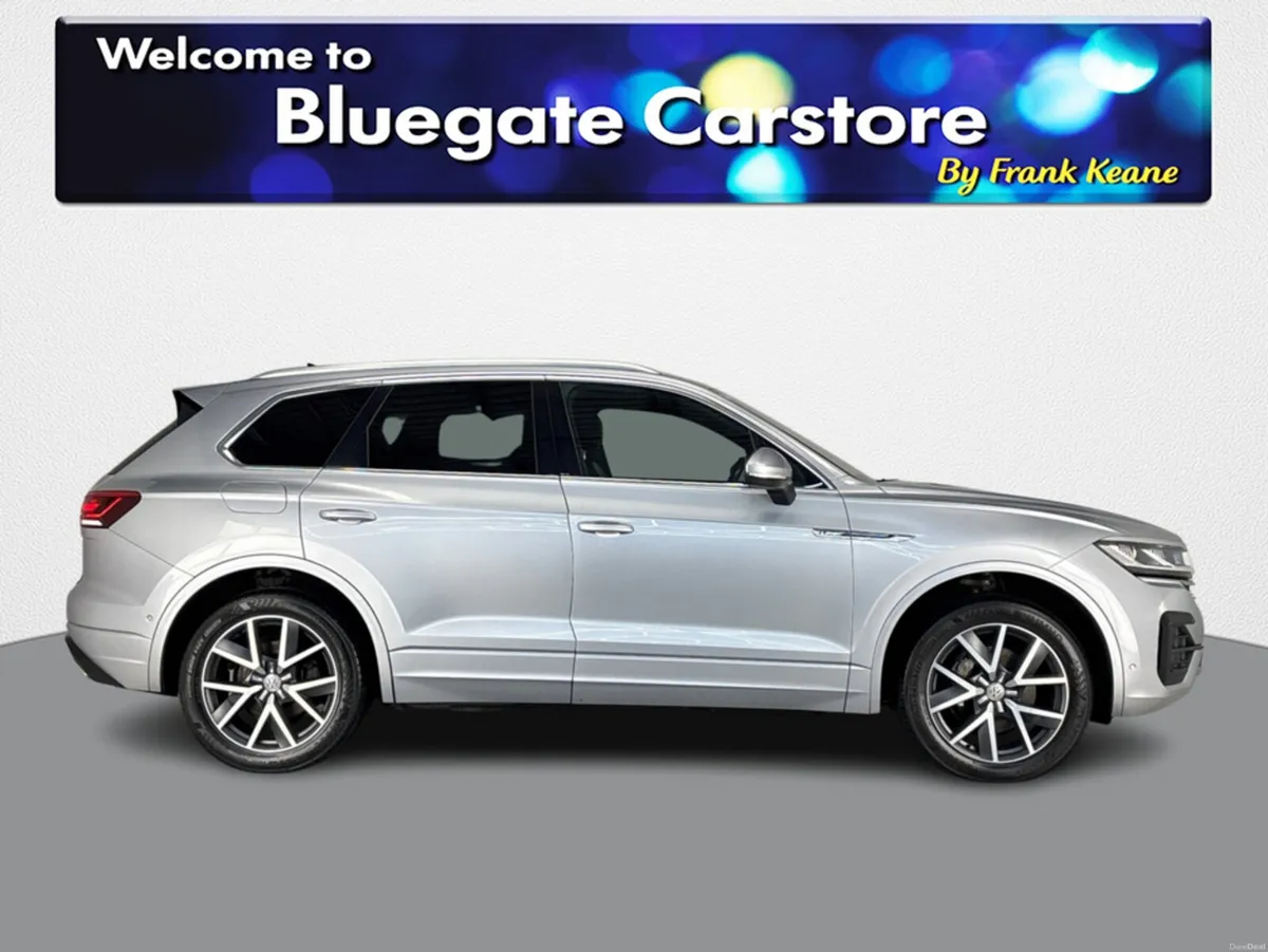 Volkswagen Touareg 3.0 TDI V6 R-LINE BLUEMOTION**P - Image 3