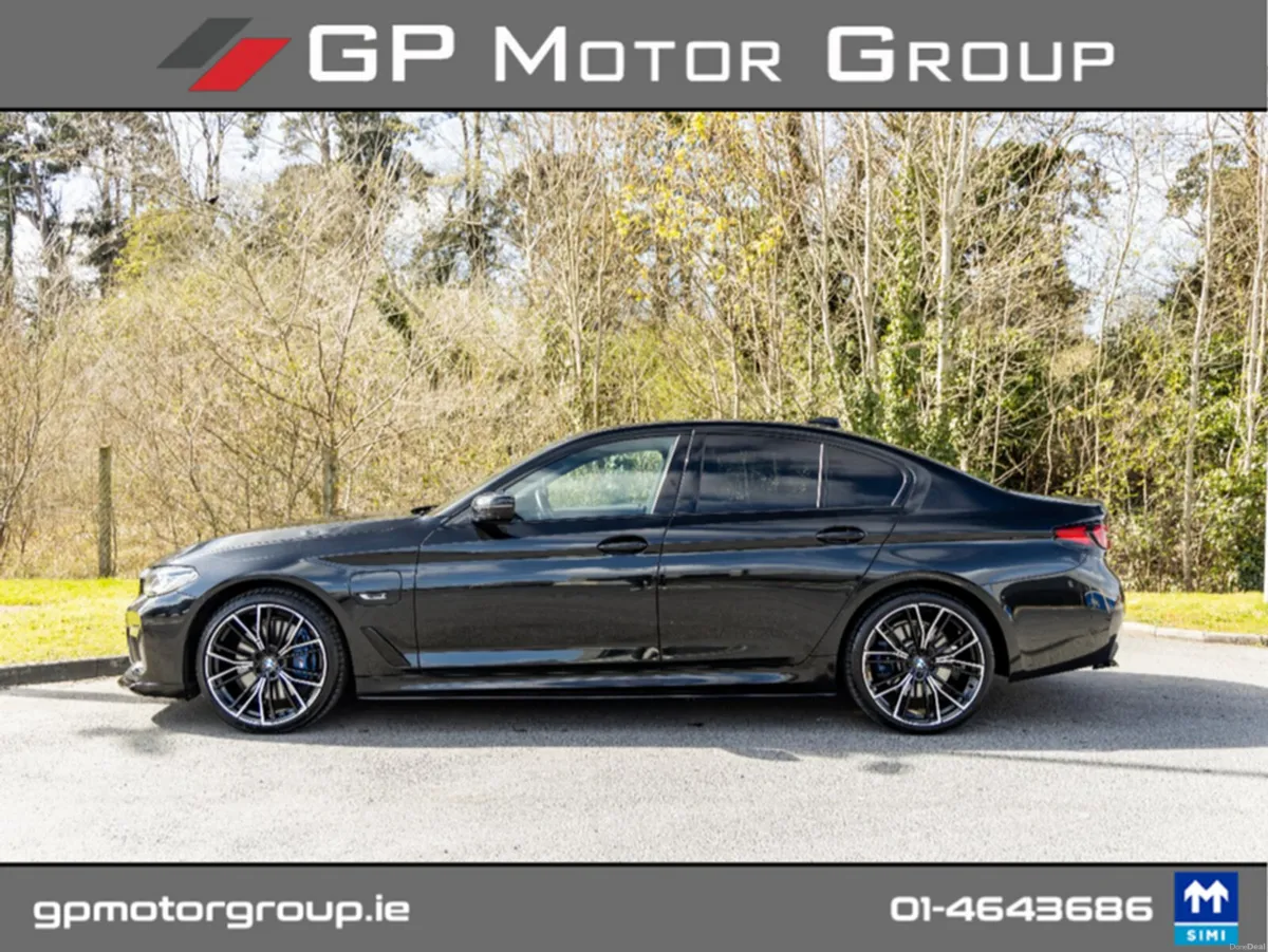BMW 5-Series 545E XDRIVE M SPORT M PERFORMANCE *1 - Image 4