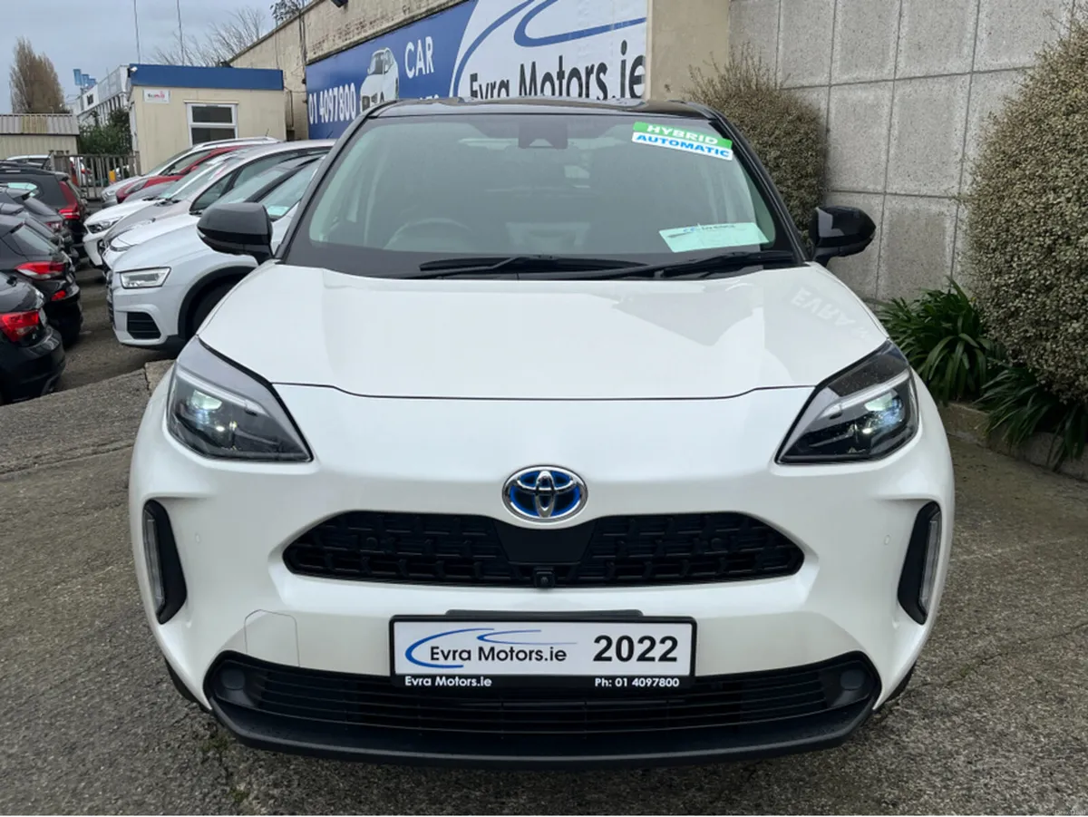 Toyota Yaris Cross Z HYRBID AUTOMATIC 1.5 PETROL / - Image 2