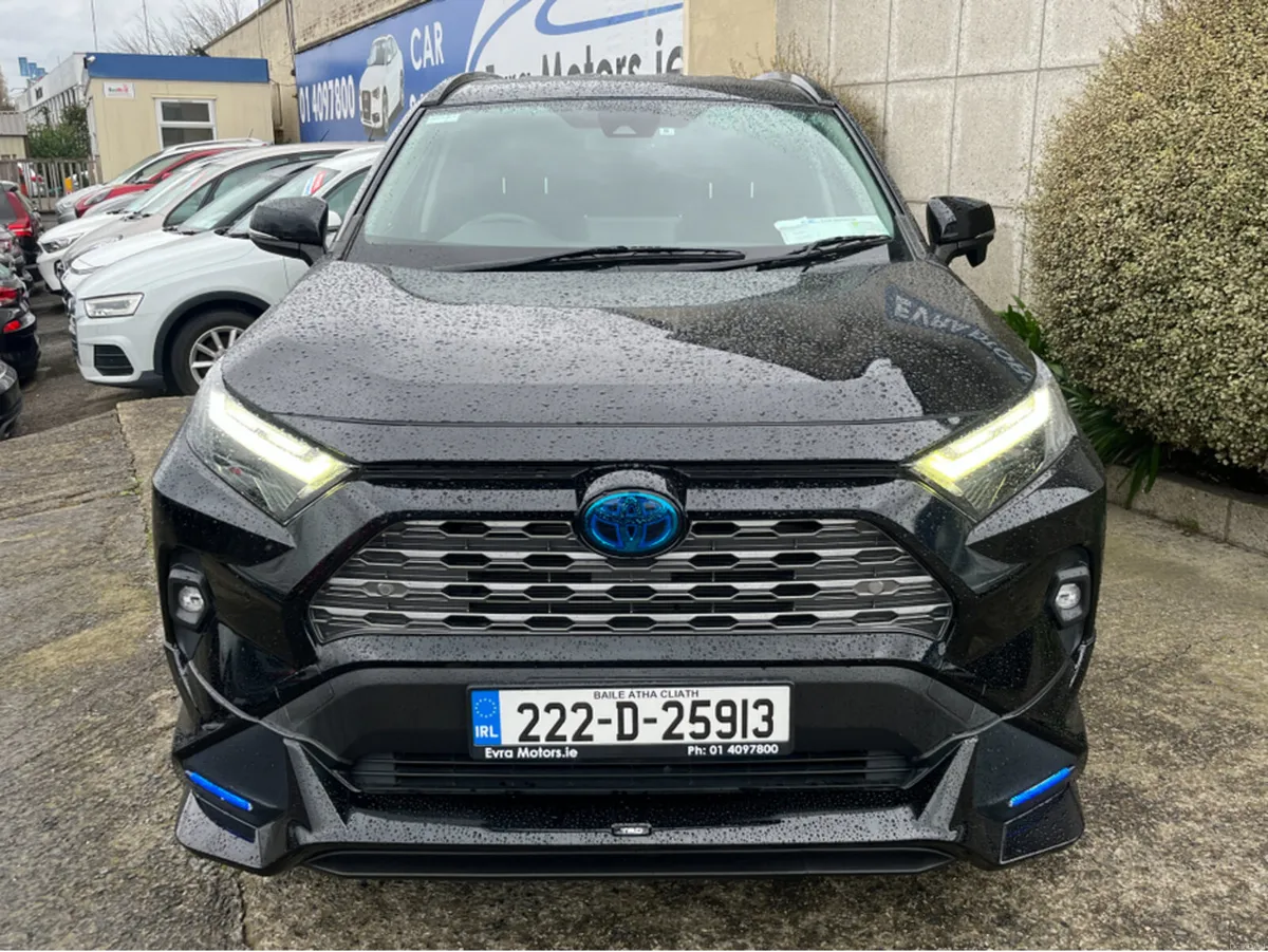 Toyota RAV4 G 4WD HYBRID AUTOMATIC 2.5 PETROL //MA - Image 3