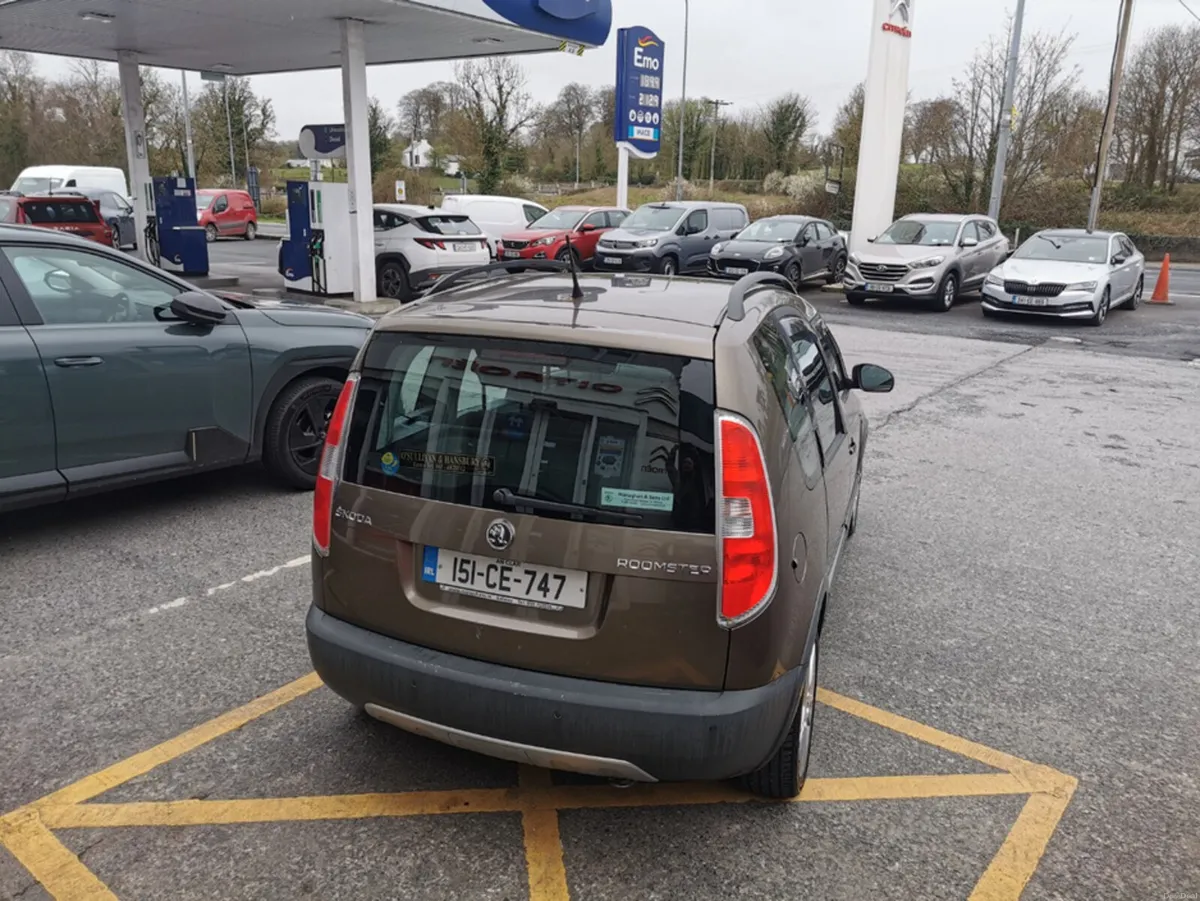 Skoda Roomster AMBITION 1.2 TSI 85HP 4DR - Image 3