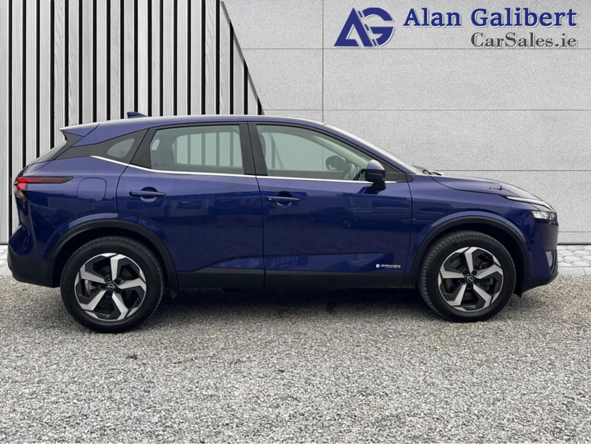 Nissan Qashqai EPOWER SV Automatic - Image 3