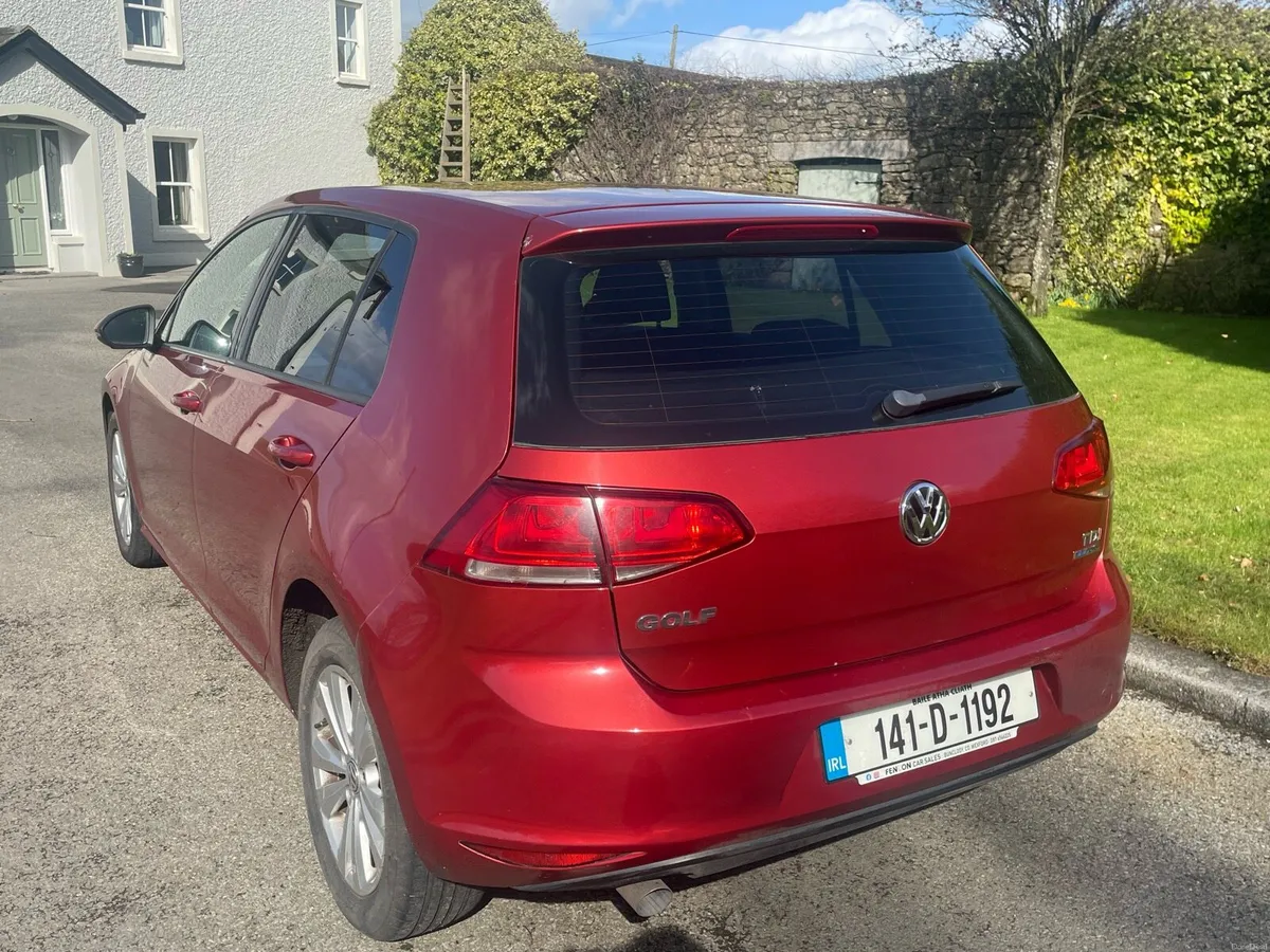141 Volkswagen Golf - Image 2