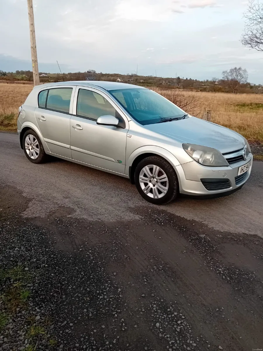 Vauxhall Astra 2007 - Image 1