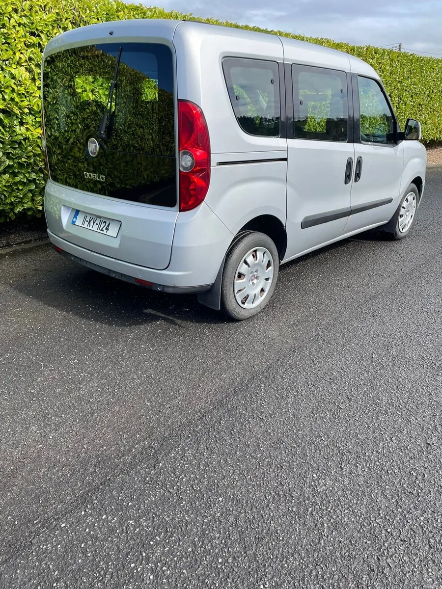 2011 Fiat Doblo - Image 2