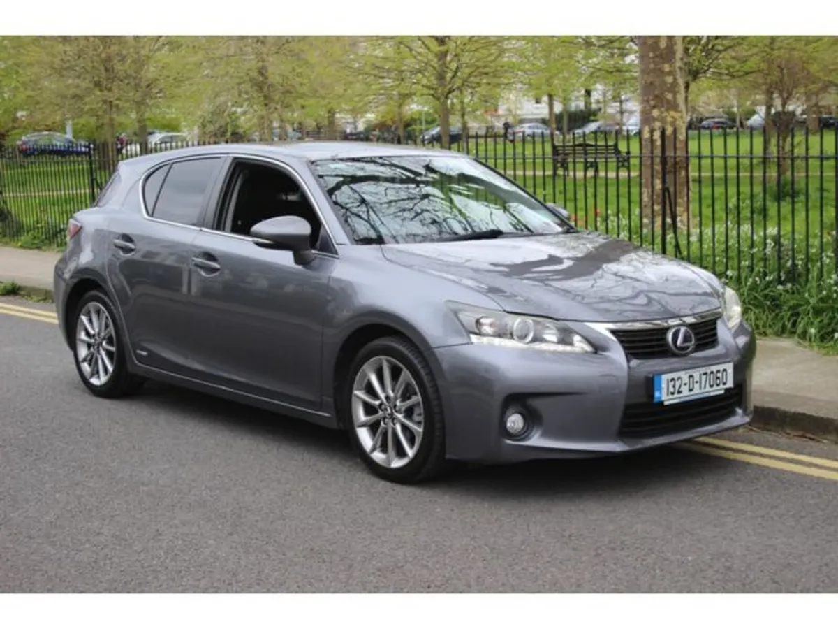 Lexus CT 200H Advance 5DR Auto - Image 1