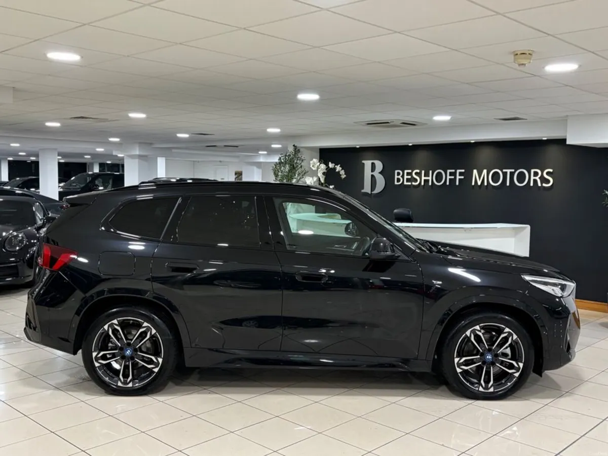 BMW X1 25e M-SPORT=ONLY 4000 MILES//HUGE SPEC//AS - Image 2