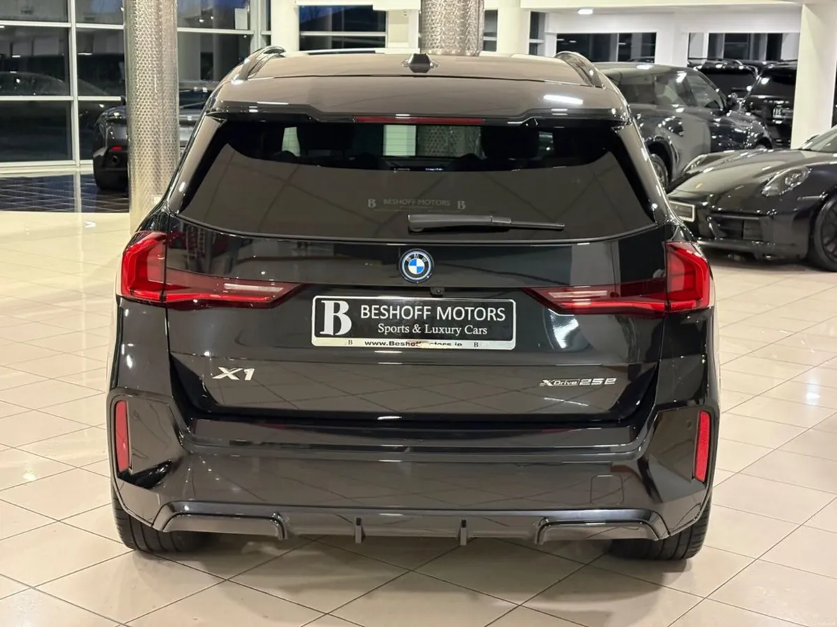 BMW X1 25e M-SPORT=ONLY 4000 MILES//HUGE SPEC//AS - Image 4