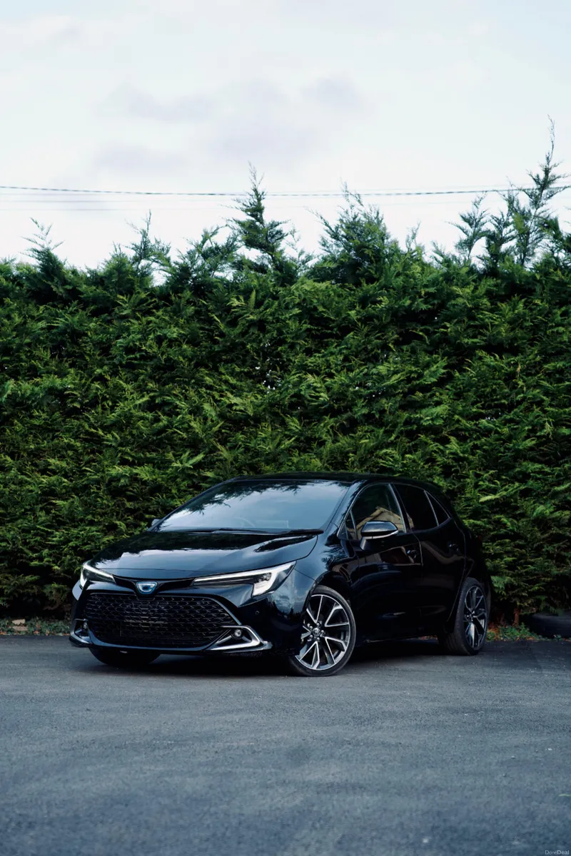 Toyota Corolla 1.8 Sports Hybrid 2023 |Low Mileage - Image 1