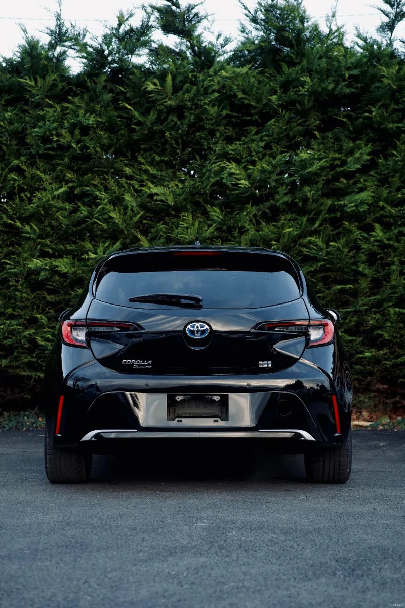 Toyota Corolla 1.8 Sports Hybrid 2023 |Low Mileage - Image 3