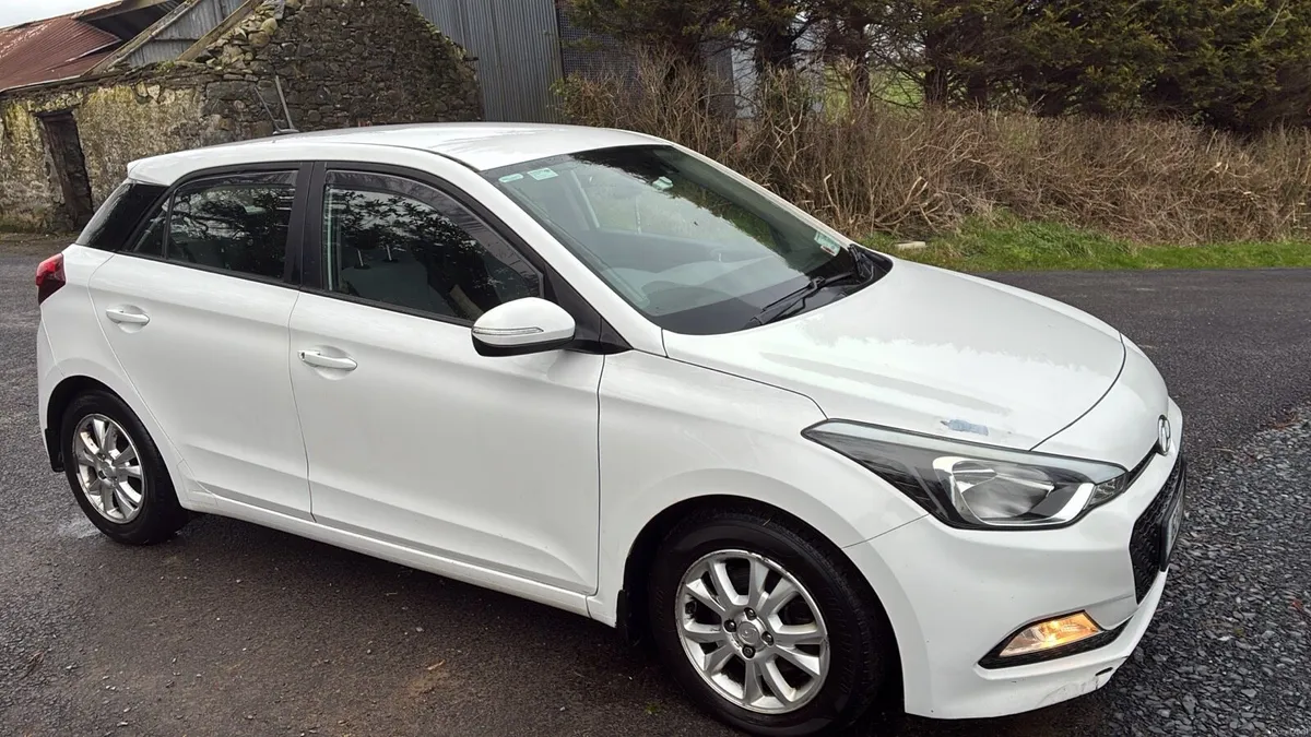 Hyundai i20 - Image 4