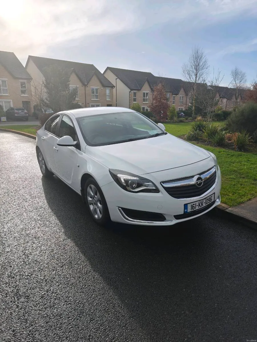 Opel Insignia - Image 2