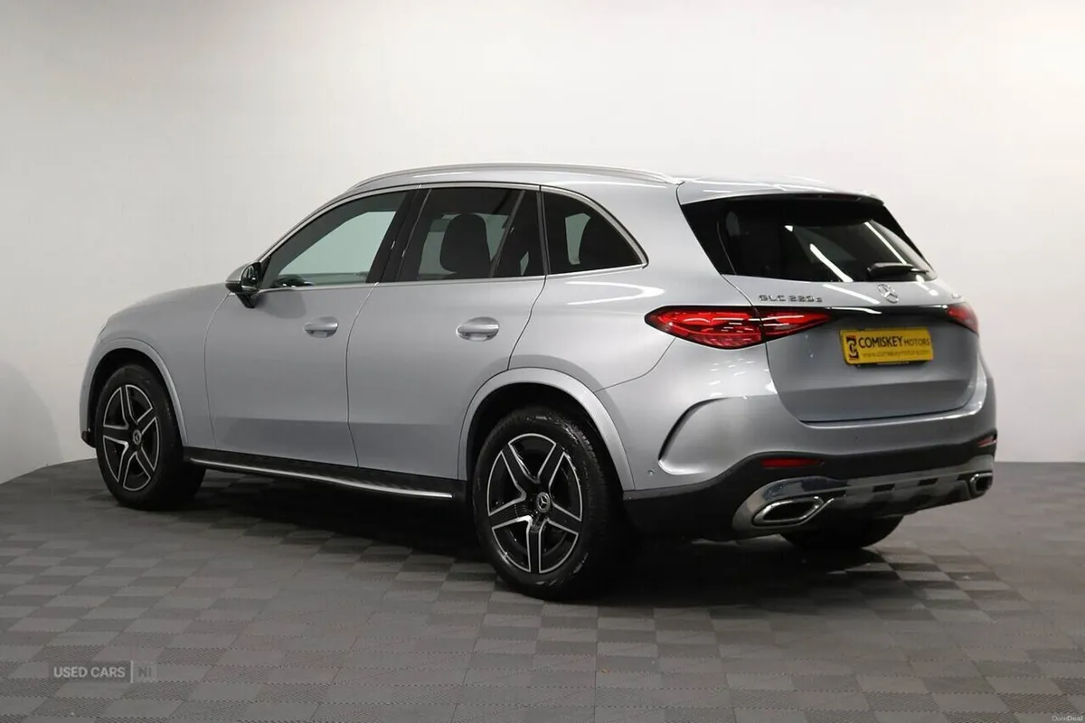 Mercedes-Benz GLC 220dh MHEV AMG Line - Image 4