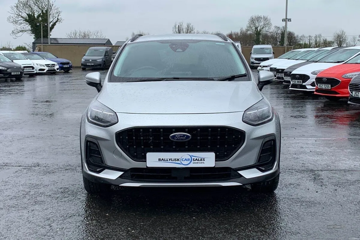 Ford Fiesta 1.0T 100PS Active in Moondust Silver w - Image 4