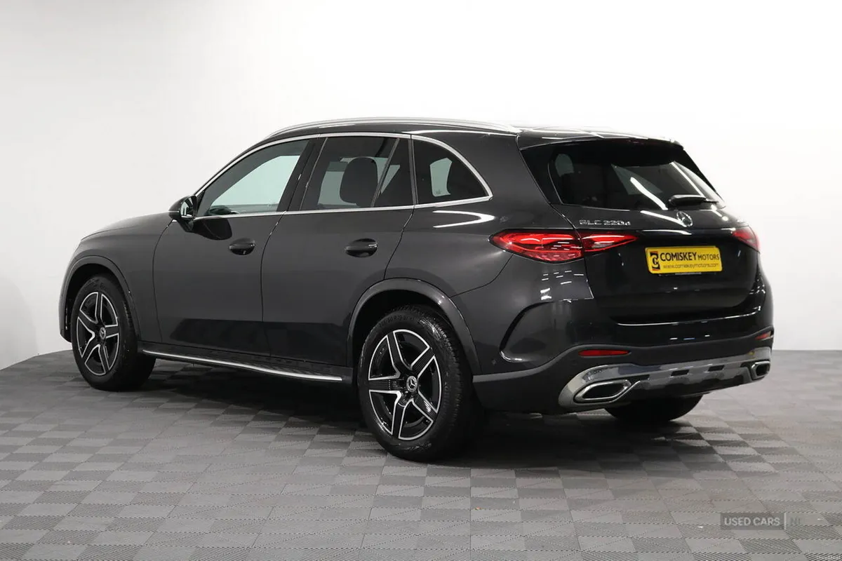 Mercedes-Benz GLC 220dh MHEV AMG Line - Image 4