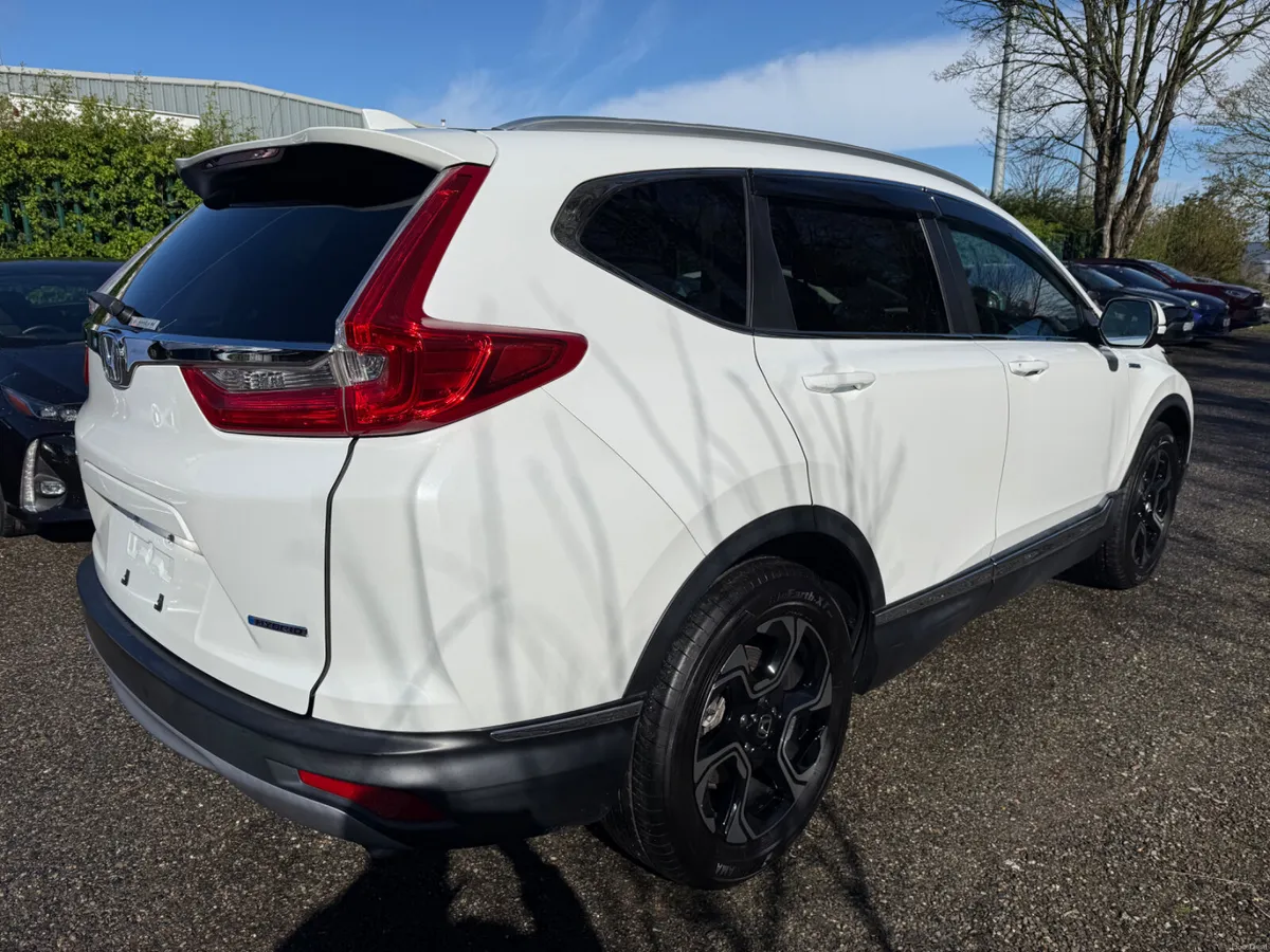 Honda CR-V sunroof! 65.000km!!! - Image 4