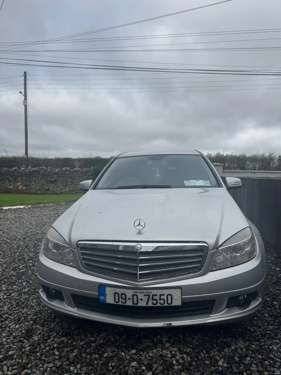 Mercedes Benz C200 with New NCT - Image 2