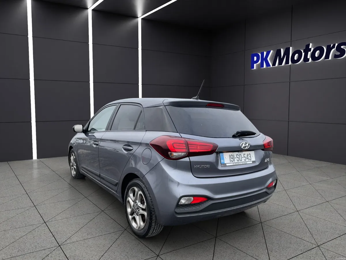 Hyundai i20 2019 - Image 2