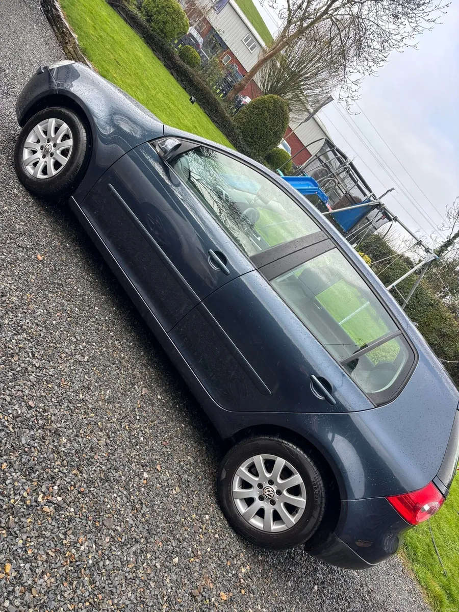 Volswagen golf low kms fresh nct! - Image 2